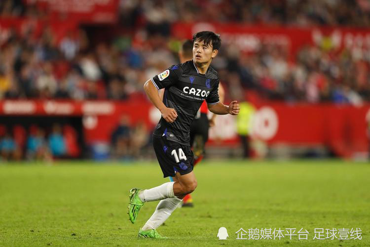 HB SPORTS- 西甲关键战再迎强敌，四川男篮更衣室发声，主帅态度：压力陡增，数据层面出现新趋势