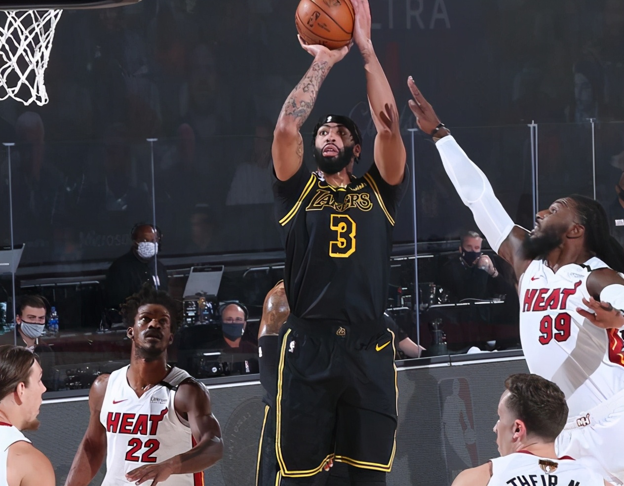 HB SPORTS-包含巴特勒赛事官方发布比分优势明显新规,湖人争议不断!的词条